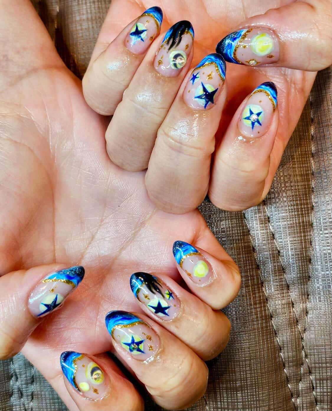 Custom nail design
