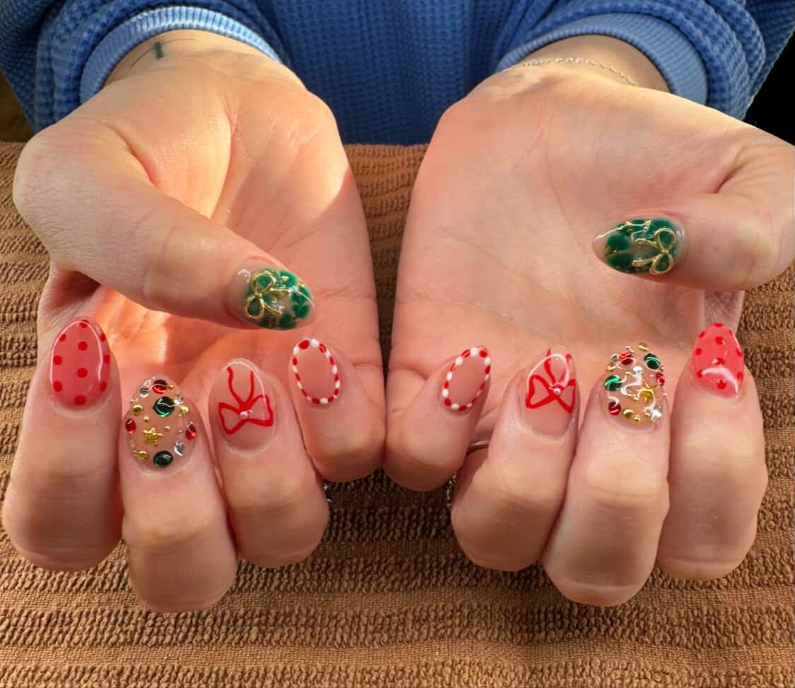 Holiday nail art